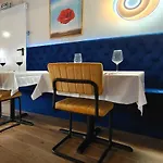Mega Figueres Hotel *